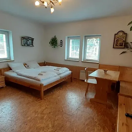 Adri Schonfeld Apartment